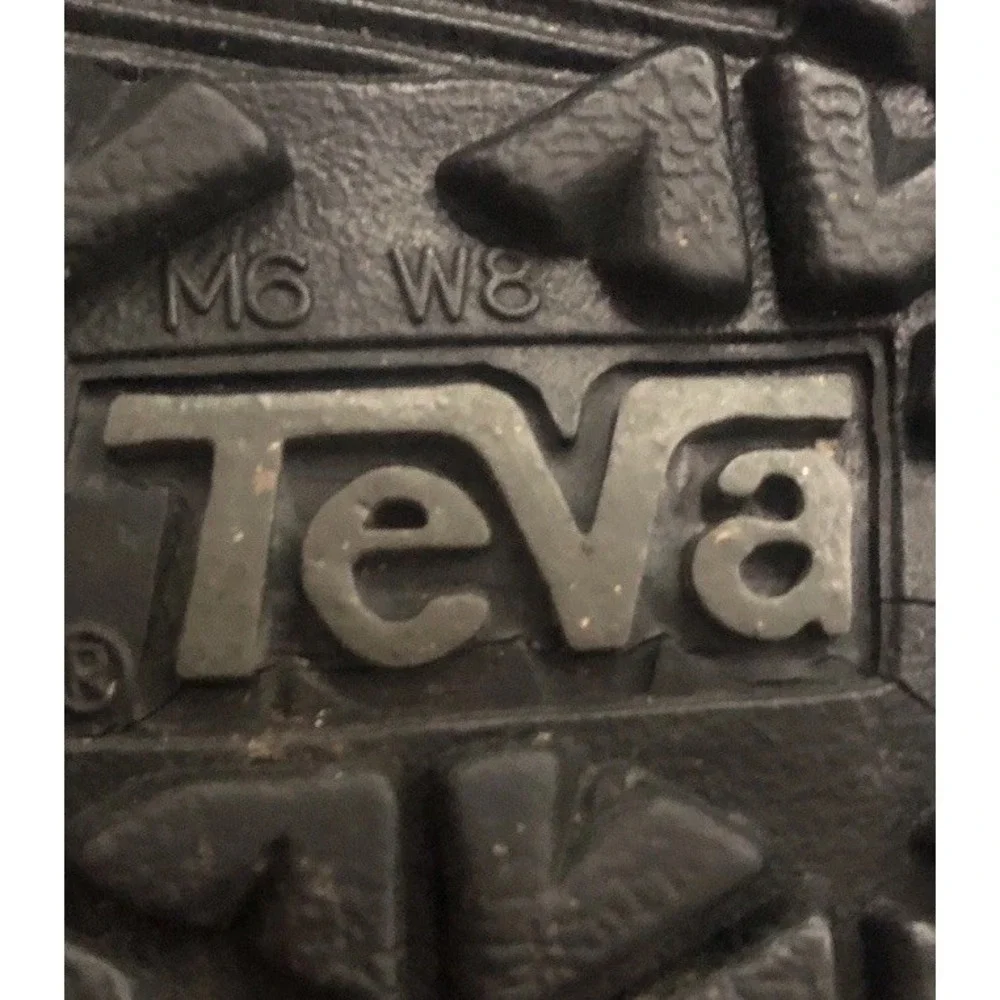 Teva TERRADACTYL Unisex Black Red Blue Sport Sandals Aztec Print Mens 6 Womens 8